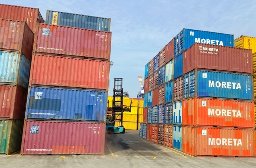 cargo crates